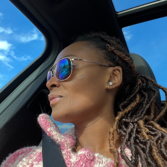 Meet your Posher, Martine - Picture 4 of 4